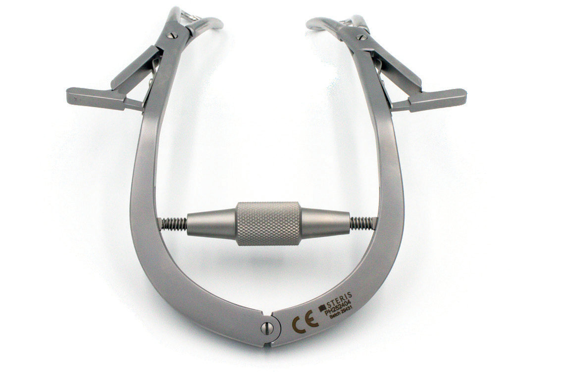 Joll Thyroid Retractor