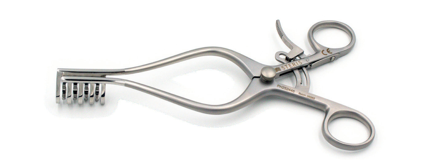 Travers Retractor 4 into 5 Teeth