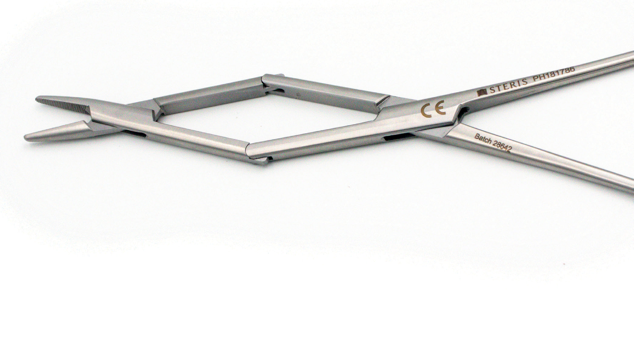 Nievert Needle Holder with Offset Ring For Thumb